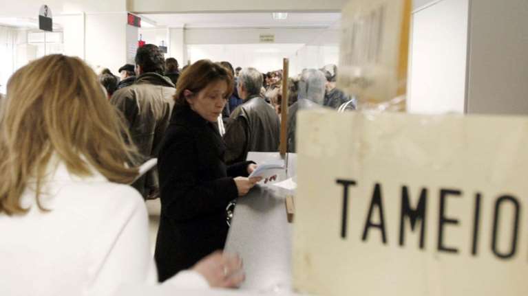 Αυτές είναι οι νέες εισφορές για τους ελεύθερους επαγγελματίες