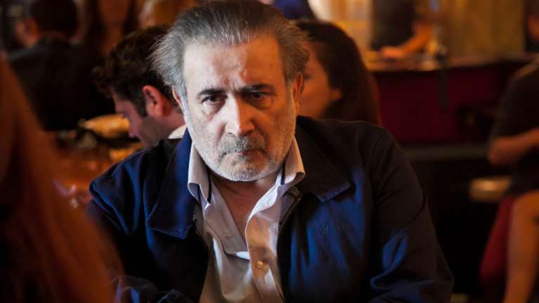 Λάκης Λαζόπουλος: Η σύλληψη και η νύχτα στη ΓΑΔΑ για προσβολή Προέδρου της Δημοκρατίας