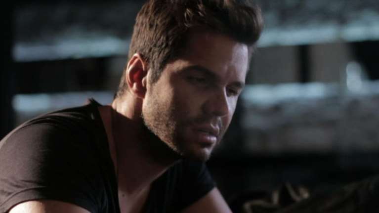 Έξαλλος ο Τσαλίκης με το ζεύγος Γκουντάρα: Νεο καυστικό σχόλιο με φωτογραφία του Νίκου Ξανθόπουλου [Βίντεο]