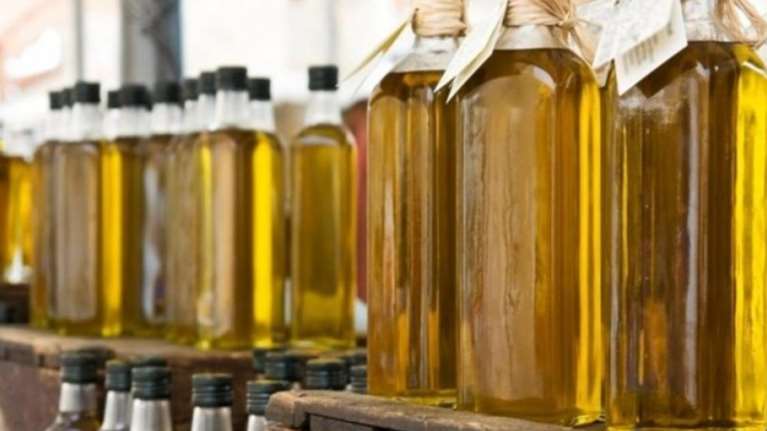 Απίστευτη κλοπή στην Αιτωλοακαρνανία: Έκλεψαν... 600 κιλά λάδι από ελαιοτριβείο