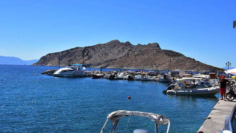 Αίγινα: Λήξη συναγερμού - Αρνητικός στον κορονοϊό ο αλλοδαπός επισκέπτης που θεωρήθηκε ύποπτο κρούσμα