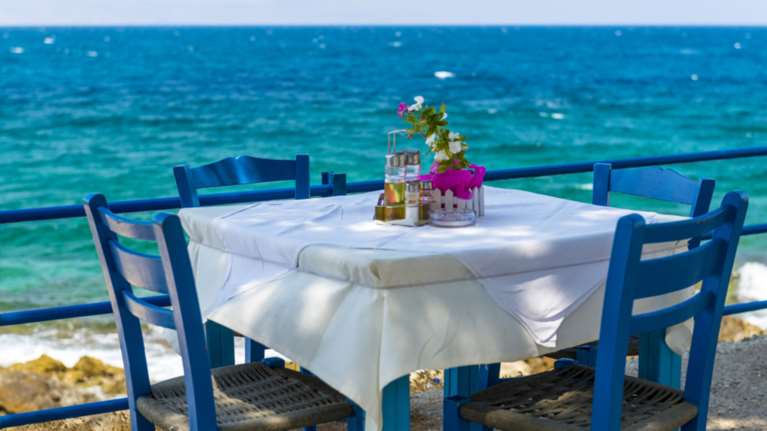 &quot;Σαφάρι&quot; ελέγχων από την ΑΑΔΕ: Στο στόχαστρο συνεργεία, αρτοποιεία, ζαχαροπλαστεία, επιχειρήσεις καλλωπισμού