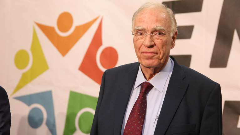 Τι έλεγε ο Βασίλης Λεβέντης για τον εμβολιασμό - Η έκκλησή του στον κόσμο [βίντεο]