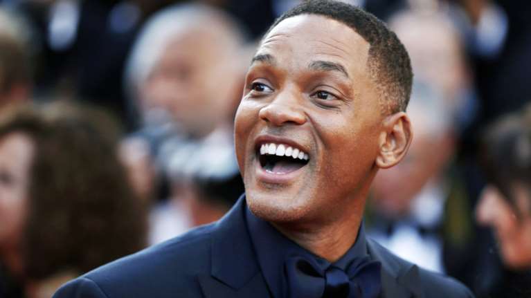 Κλείστε διακοπές στο υπερχλιδάτο τροχόσπιτο του Will Smith