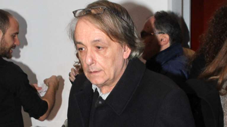 Με κορονοϊό ο Ανδρέας Μικρούτσικος: Απουσιάζει από την εκπομπή - Τι είπε η Καινούργιου [βίντεο]