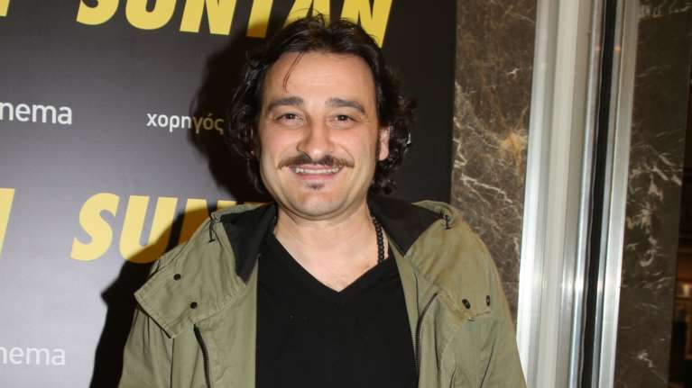 Τραγικές ώρες για τον ηθοποιό Βασίλη Χαραλαμπόπουλο: Η Ζήρια καίγεται, μαζί της και τα παιδικά μου χρόνια