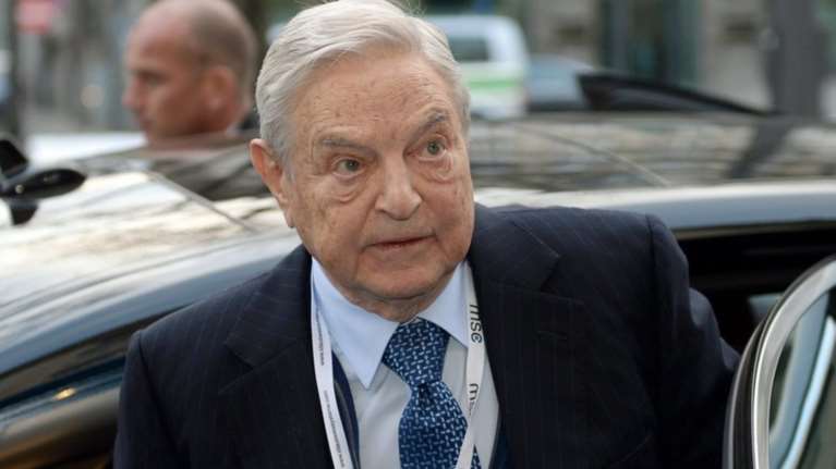 Forbes: Αυτοί είναι οι δισεκατομμυριούχοι νικητές και χαμένοι των ενδιάμεσων εκλογών στις ΗΠΑ