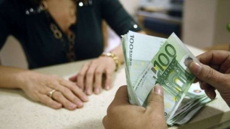 Αναδρομικά 48 μηνών σε 30.000 συνταξιούχους του Δημοσίου τον Οκτώβριο