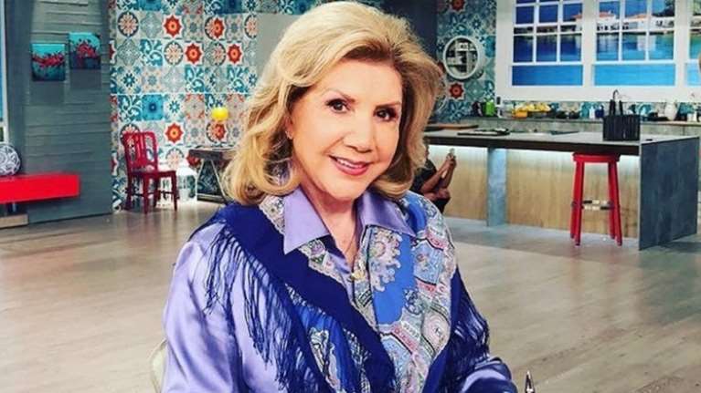 Λίτσα Πατέρα: Τι ισχυρίζεται πώς είχε προβλέψει για τη Βασίλισσα Ελισάβετ πριν έναν χρόνο [Βίντεο]