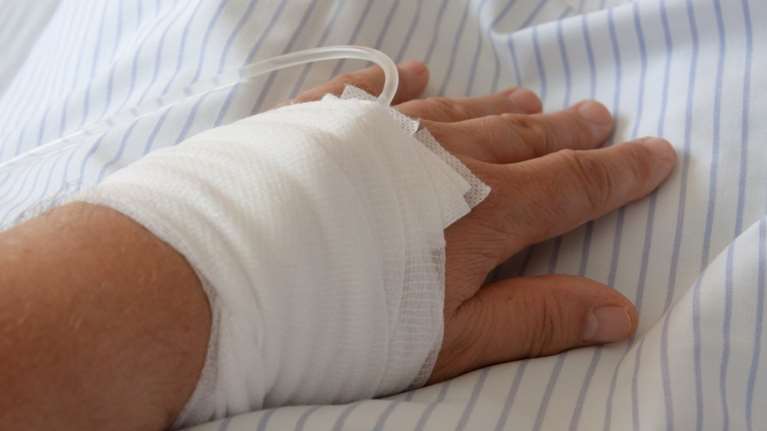 Ισπανία: Τίθεται σε ισχύ η νομοθεσία που επιτρέπει την ευθανασία