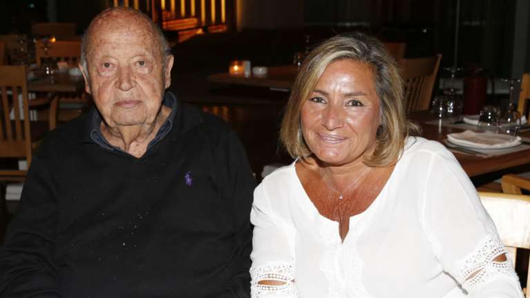 Λουκίλα Καρρέρ: "Ο Μίμης Πλέσσας ήταν με κουβέρτες τρεις μέρες για να σωθούν δύο μωρά" [Βίντεο]