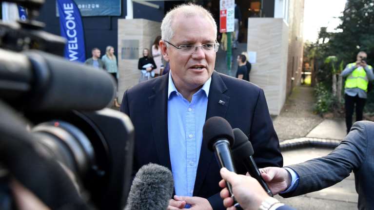 Αυστραλία: Ο πρωθυπουργός ζήτησε συγγνώμη από θύμα βιασμού – Την είχαν κακοποιήσει στο κοινοβούλιο