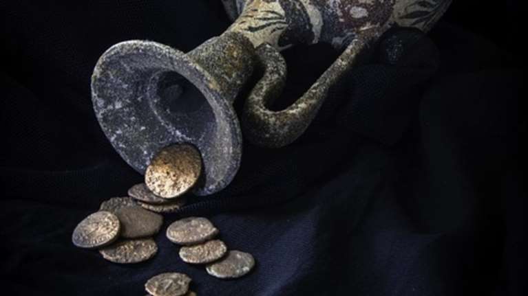 Σέρρες: 71χρονος συνελήφθη για υπόθεση αρχαιοκαπηλίας - Είχε στο σπίτι του πλήρη εξοπλισμό ανασκαφής