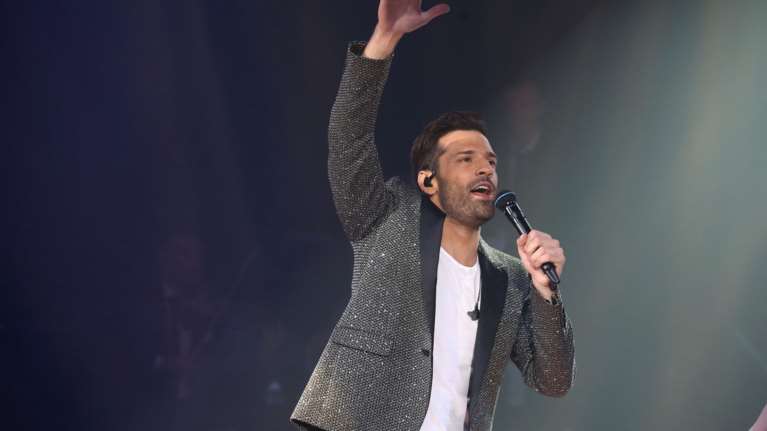 Νέο τηλεοπτικό &quot;πάρτι&quot; με τον Κωνσταντίνο Αργυρό στο Mega [Βίντεο]