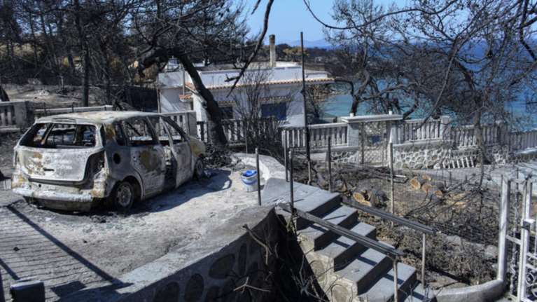 Πυρόπληκτοι: Ανοίγει η πλατφόρμα για τις αποζημιώσεις - Αναλυτικά η διαδικασία