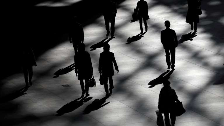 ΔΥΠΑ: Επιπλέον 6.500 θέσεις για το πρόγραμμα απασχόλησης μακροχρόνια ανέργων 55+ ετών