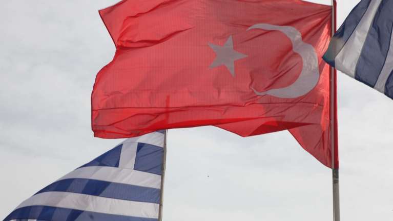 Κοινή δήλωση μετά τον πολιτικό διάλογο Ελλάδας-Τουρκίας: Δέσμευση να αξιοποιηθεί η υπάρχουσα θετική ατμόσφαιρα