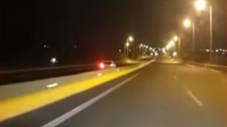 Φόβος και τρόμος: Οδηγούσε στο αντίθετο ρεύμα κυκλοφορίας για χιλιόμετρα από τη Φαρκαδόνα έως τη Λάρισα