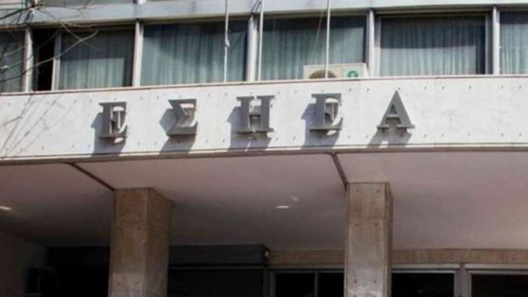 Πέθανε ο δημοσιογράφος Ηλίας Καλαποθαράκος