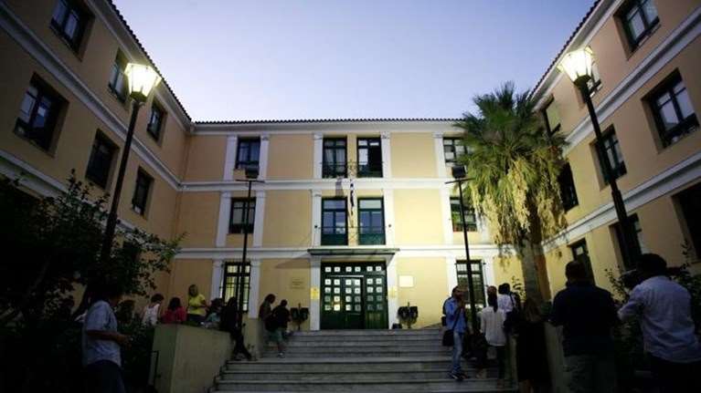 Κλείνουν και τα δικαστήρια λόγω κορονοϊού - Αναμένεται η Υπουργική απόφαση