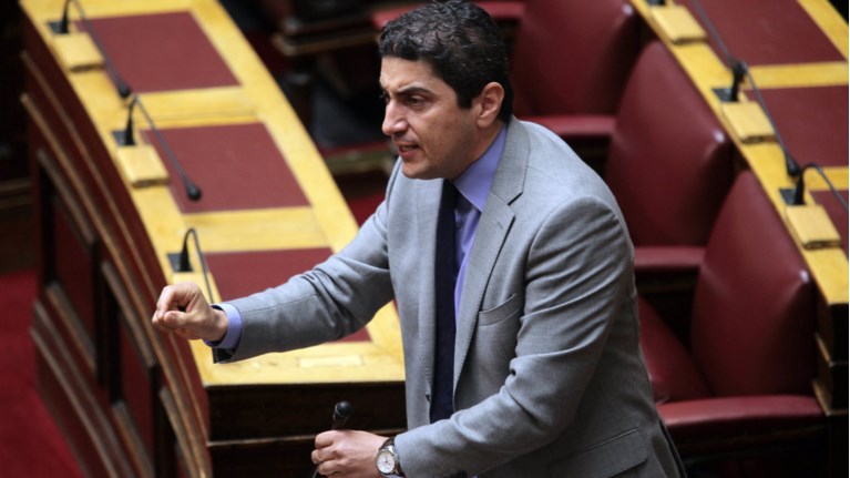 Αυγενάκης: Σε 24 από 7 αυξήθηκαν μετακλητοί & σύμβουλοι του Μουζάλα