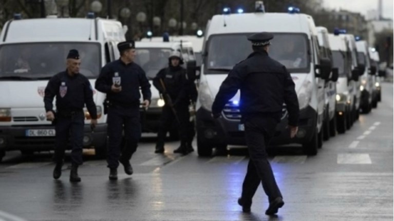 Γαλλία: Συνελήφθη ο άνδρας που ήταν ταμπουρωμένος σε μουσείο