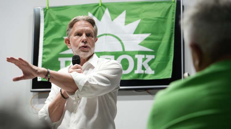 Παύλος Γερουλάνος στο TheTOC: Έχω την εμπειρία να διασφαλίσω την ενότητα του ΠΑΣΟΚ - Δεν με &quot;κρατάει&quot; κανένας στην πολιτική