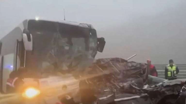 Φονική καραμπόλα επτά οχημάτων στην Τουρκία - 11 νεκροί και 57 τραυματίες [βίντεο]