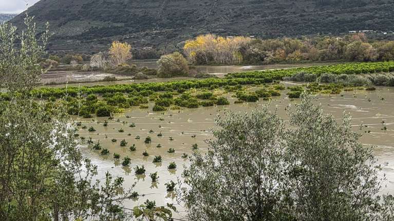 Κακοκαιρία: Συναγερμός στη Δυτική Ελλάδα - Ήχησε το 112 για Γιάννενα, Άρτα, Πρέβεζα, Θεσπρωτία και Μετέωρα