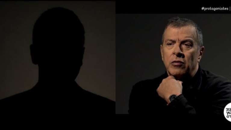 Πετράλωνα: &quot;Ο πατέρας μου με απειλούσε, μου έδινε 5 ευρώ για να με βιάζει - &quot; Η μαρτυρία του 17χρονου στον Στ. Θεοδωράκη