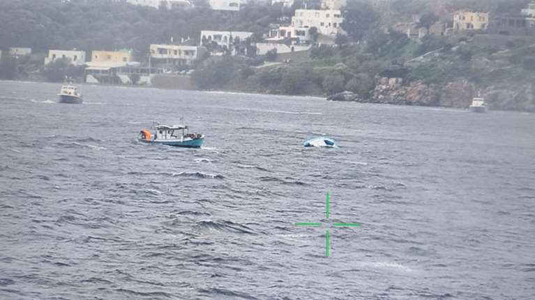 Γαύδος: Επιχείρηση διάσωσης 65 μεταναστών - Μεταφέρονται στη Χώρα Σφακίων