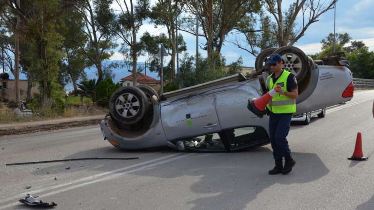 Μειώθηκαν κατά 54% τα τροχαία στην Ελλάδα την τελευταία δεκαετία