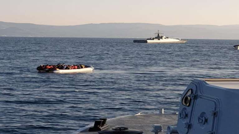 Εκβιάζουν οι Τούρκοι: 4 φουσκωτά με 140 μετανάστες προσπάθησαν να φτάσουν σε Μυτιλήνη, Χίο και Σάμο