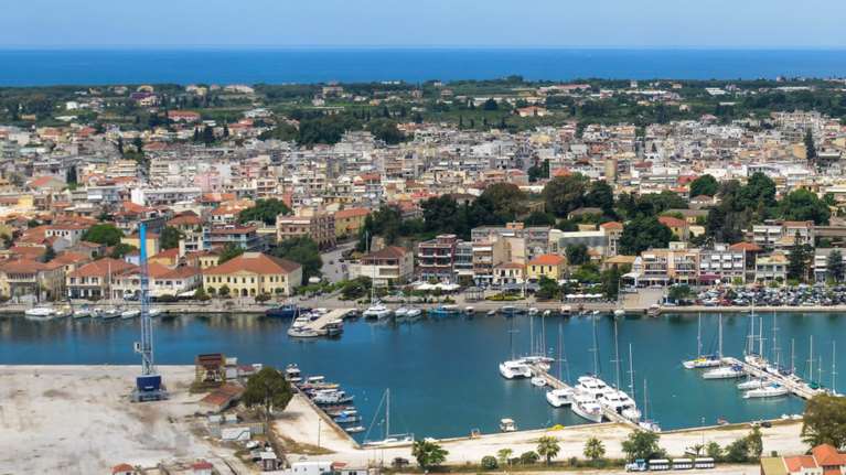 Τραγωδία στην Πρέβεζα: Νεκρές δυο αδελφές μετά από φωτιά σε σπίτι - Κατέρρευσε η στέγη