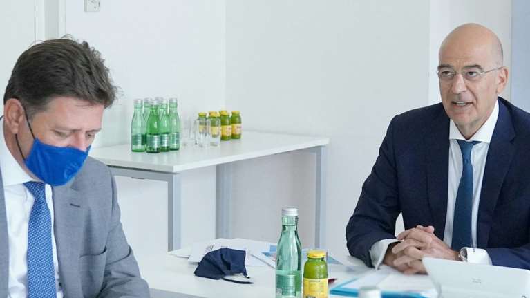 Σε εξέλιξη το έκτακτο Συμβούλιο των ΥΠΕΞ της ΕΕ για τις τουρκικές προκλήσεις