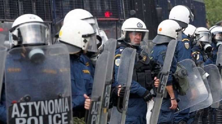 Τα ΜΑΤ αρνήθηκαν να πάνε στο γήπεδο της Λεωφ. Αλεξάνδρας: Διαμαρτύρονται για την επίθεση στον αστυνομικό