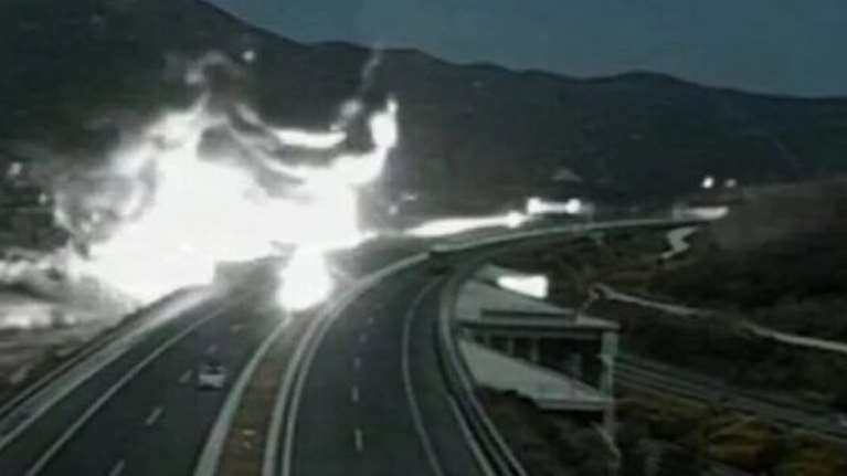 Τέμπη: Αυτή είναι η έκθεση του Πανεπιστημίου Γάνδης που αδειάζει τον ΕΟΔΑΣΑΑΜ - &quot;Τα έλαια σιλικόνης μπορούν να αναφλεγούν&quot;