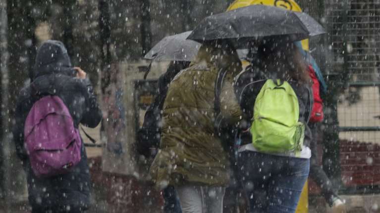 Νέο έκτακτο δελτίο από την ΕΜΥ: Πού θα συνεχιστούν τα φαινόμενα μέχρι τη Δευτέρα