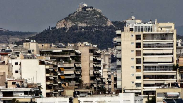 Δάνεια α&#39; κατοικίας: Πώς θα σώσετε το σπίτι σας από πλειστηριασμό πληρώνοντας ενοίκιο 50 - 200 ευρώ