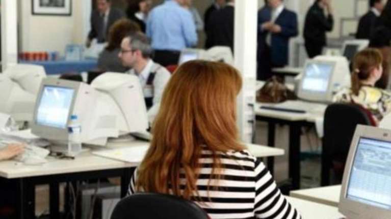 Όλες οι λεπτομέρειες για το επίδομα των 800 ευρώ – Πότε θα κάνουν τις αιτήσεις οι εργαζόμενοι –Όλη η απόφαση