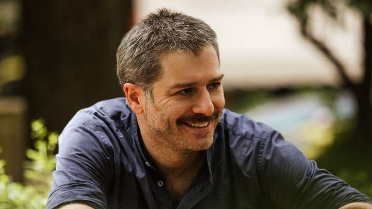 Μπουρδούμης σε Λιβαθηνό για τη βία και την κακοποίηση στο θέατρο: Kανείς δε θα κάτσει φρόνιμα πια