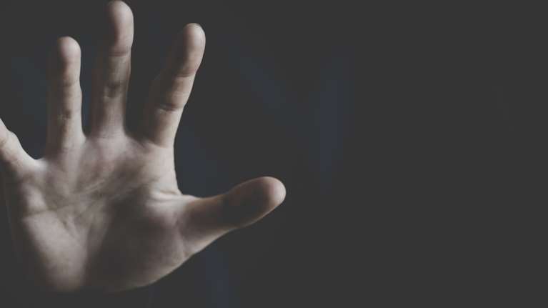 Νίσυρος: &quot;Δεν έχω πειράξει κανένα παιδάκι, μου έστησαν πλεκτάνη&quot; – Τι υποστηρίζει ο 50χρονος αρχαιοφύλακας