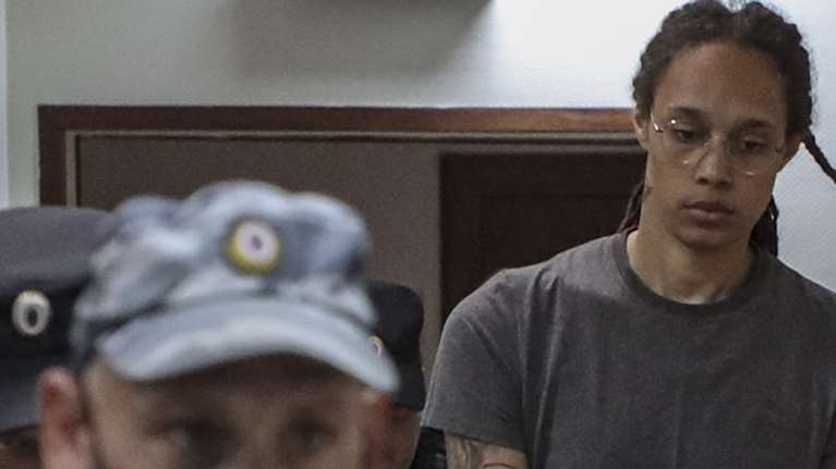 Μπρίτνεϊ Γκράινερ: Ρωσικό δικαστήριο καταδίκασε την Αμερικανίδα σταρ του μπάσκετ σε ποινή φυλάκισης εννέα ετών