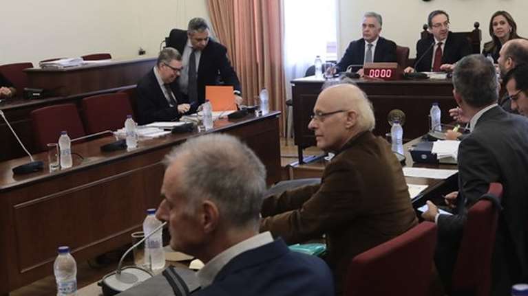 Novartis: Έρχονται νέες &quot;βόμβες&quot; από Μιωνή για τον ρόλο Παπαγγελόπουλου