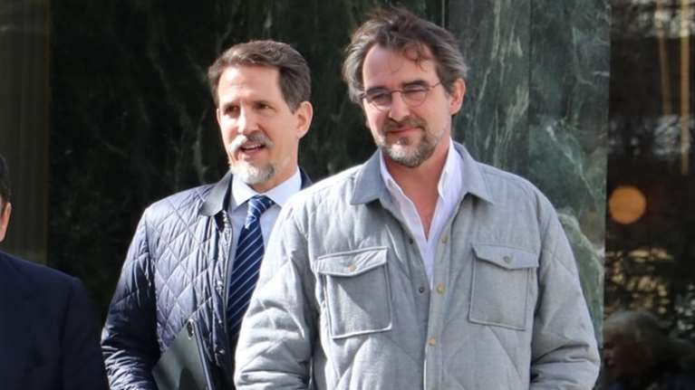 Παύλος και Νικόλαος: Είμαστε Ελληνες, το επίθετο Γλύξμπουργκ δεν είναι δικό μας [βίντεο]