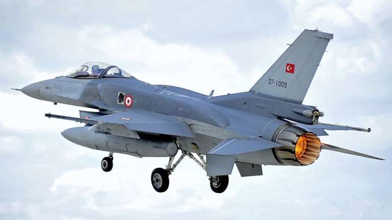 Ράπισμα Κομισιόν στην Τουρκία: Παραβίαση του Διεθνούς Δικαίου οι τουρκικές υπερπτήσεις πάνω από τα νησιά