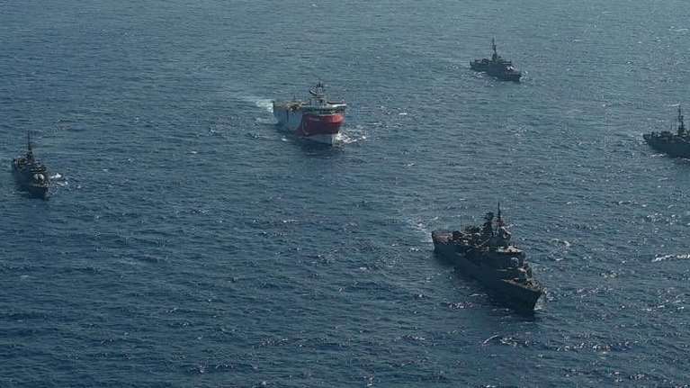 Νέο επεισόδιο ανοιχτά του Καστελόριζου: Τουρκική φρεγάτα έστρεψε τα όπλα της κατά της ελληνικής