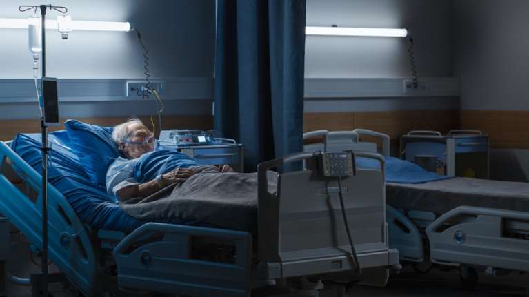 Γερνούν πιο γρήγορα όσοι πέρασαν κορονοϊό: Γιατί καρδιά, εγκέφαλος και νεφρά εμφανίζουν βλάβες