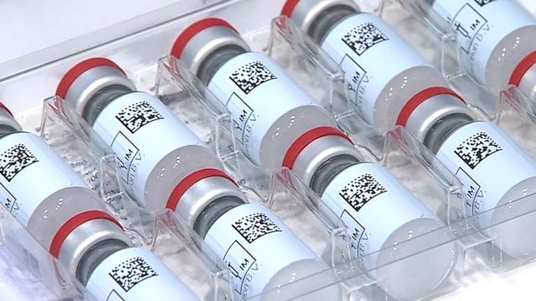 Κορονοϊός: Πράσινο φως και για το εμβόλιο της Johnson &amp; Johnson στις ΗΠΑ