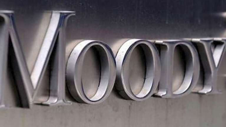 Moody&#39;s: Διπλή αναβάθμιση για την Ελλάδα - Στη βαθμίδα Ba1 με σταθερές προοπτικές